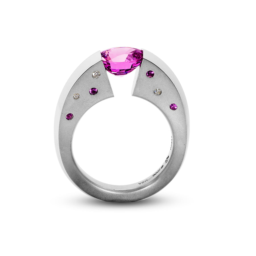 2.16 ct. Pink Sapphire set in Blade Ring